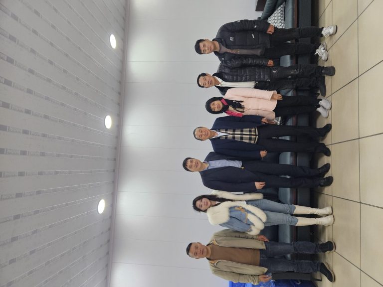 印尼泗水新中三语学校
