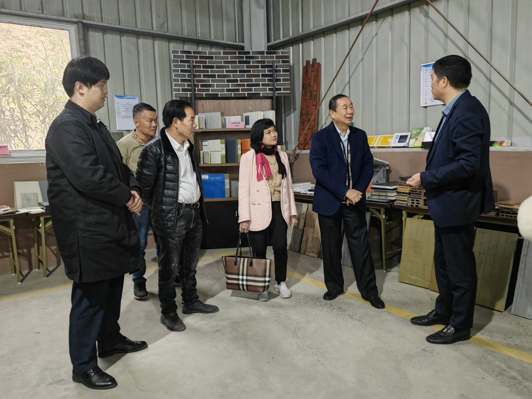 印尼泗水新中三语学校